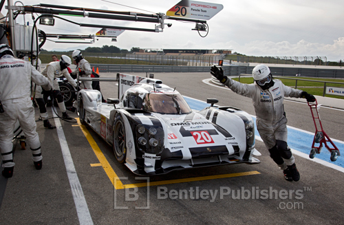 The Paul Ricard circuit near Marseilles was only one of many used for pre-season testing of the 919 Hybrid. Florida‘s Sebring track was judged the most demanding.